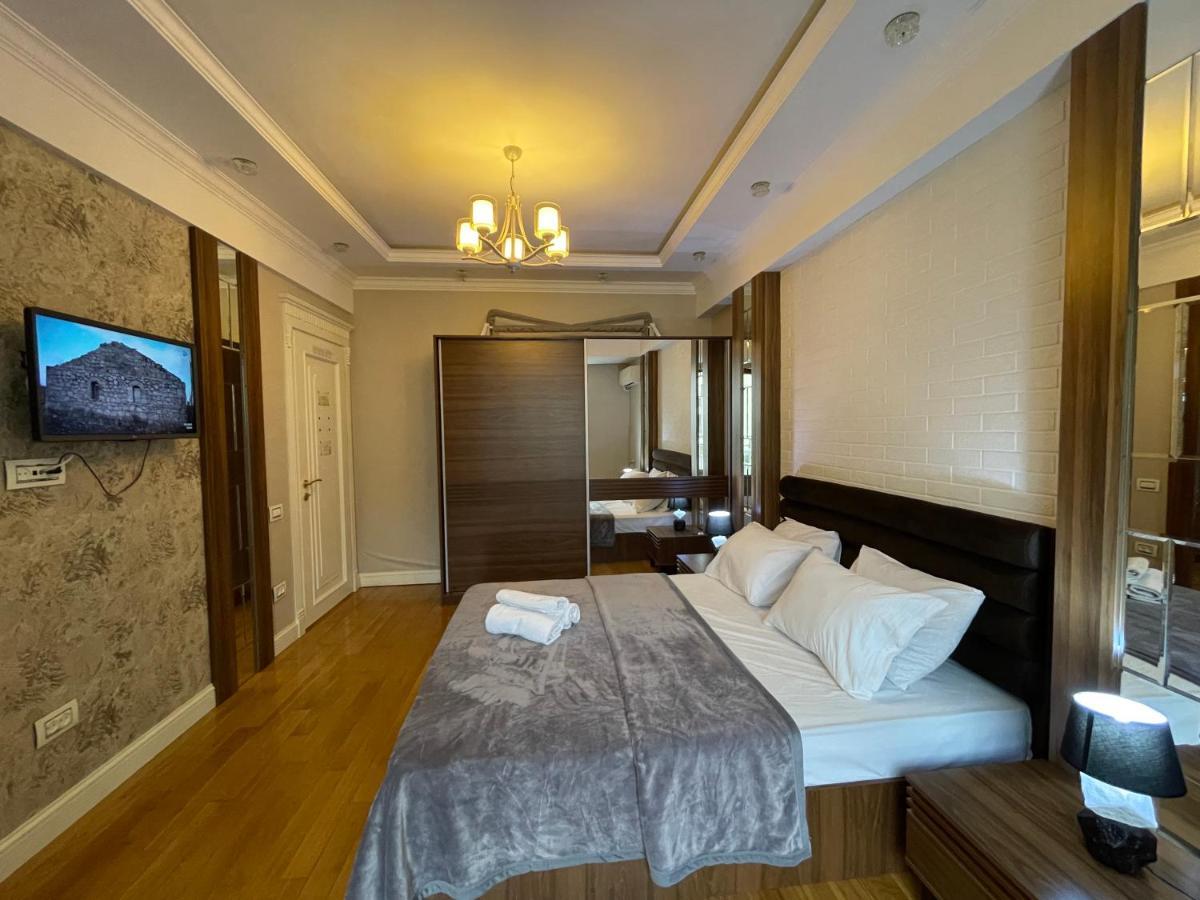 Park Azure Apartment Bakoe Buitenkant foto